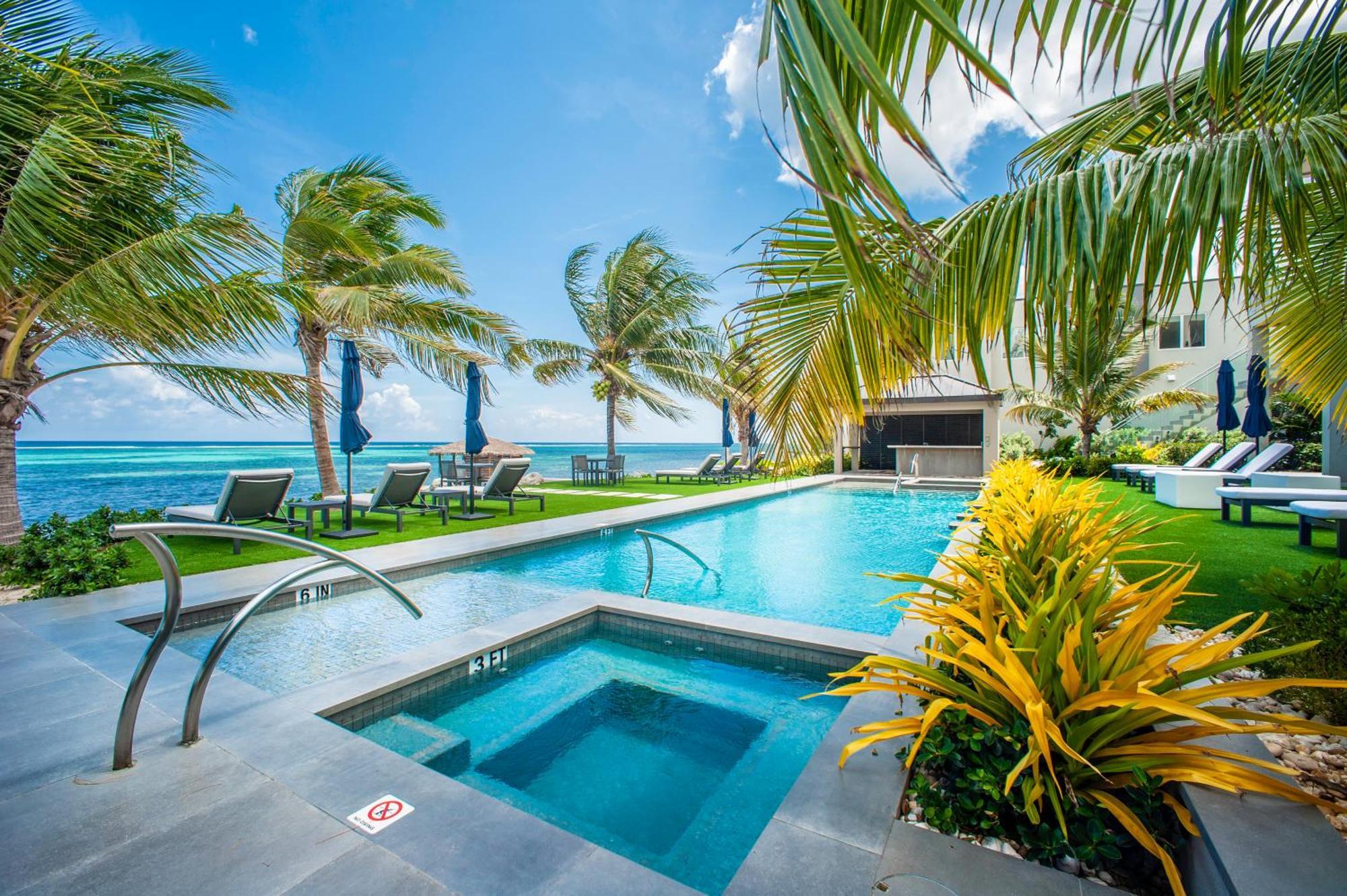 Black Urchin Boutique Resort Bodden Town Exterior photo